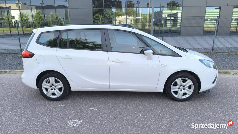 Opel Zafira C 2016r 16 CDTi Tourer Facelifting 4/5 Pabianice sprzedam