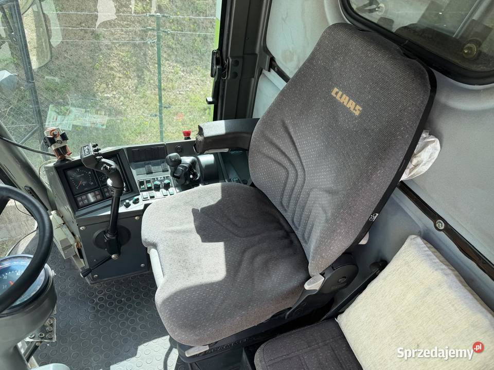 Kombajn zbożowy Claas Mega 208 heder 6m stół do Nowa Ruda sprzedam
