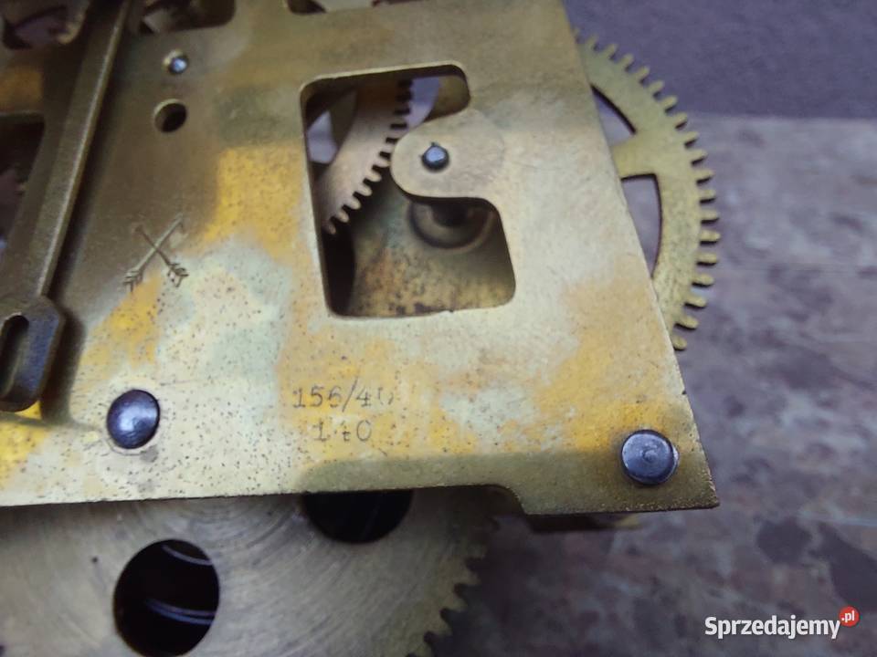 718 Mechanizm starego zegara HAU chodzik Tczew