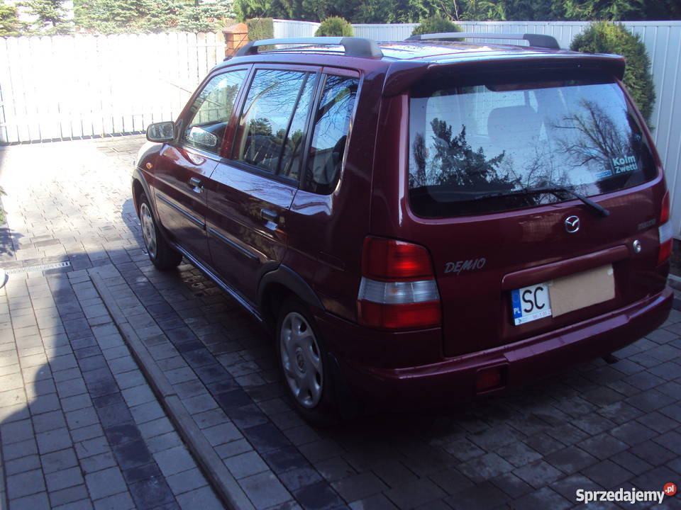 Ładna mazda Demio elektryczne szyby sprzedam