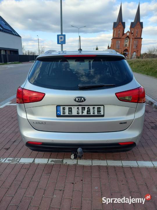 Kia Ceed kombi niski przebieg bogate wyposażenie Rok produkcji 2014 Łomża