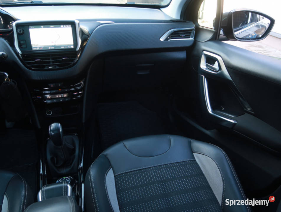 Peugeot 2008 12 PureTech SUV Katowice sprzedam