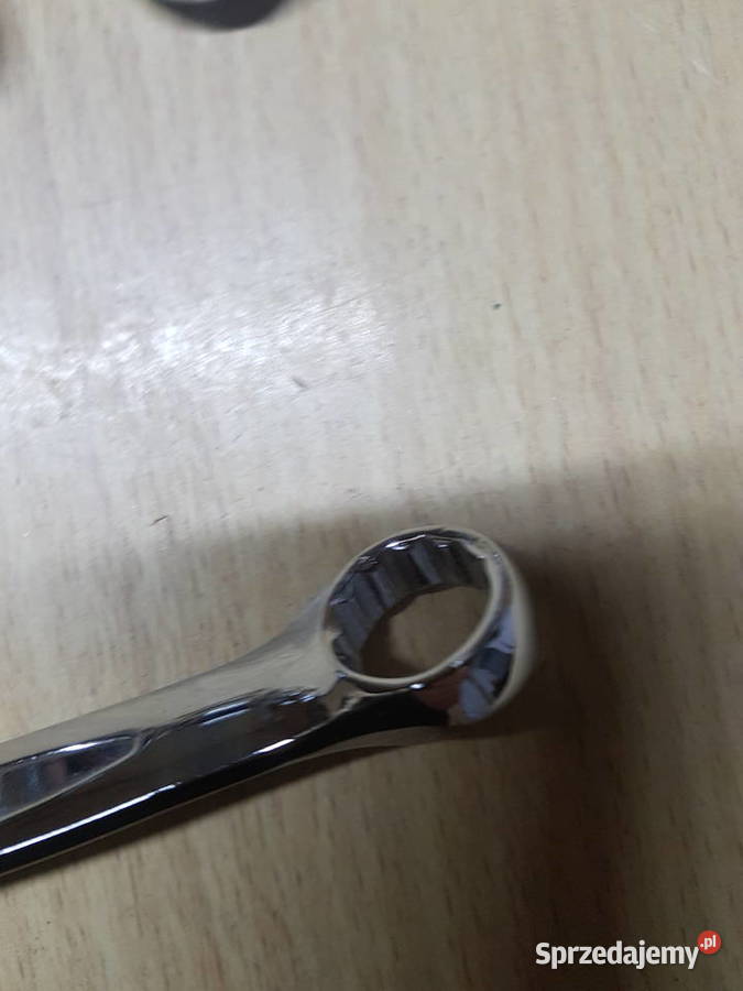 Klucz płasko oczkowy 14mm stal chromowowanadowa Ręczne wielkopolskie