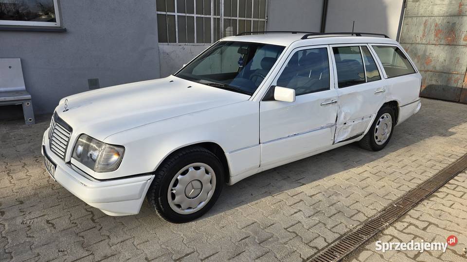 MERCEDES 124 KOMBI Nowy Świętów