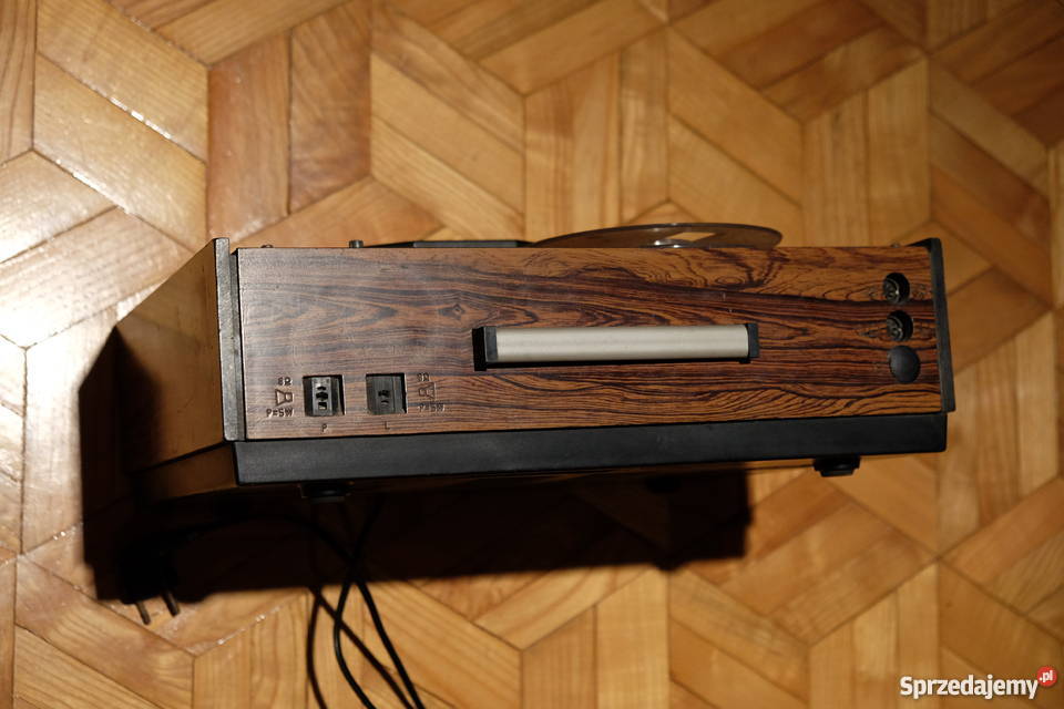 Magnetofon szpulowy Unitra ZK146 Kraków