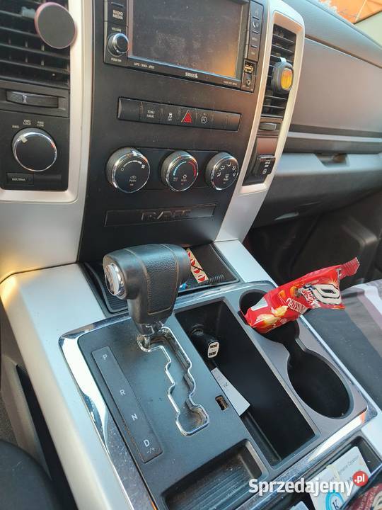 Dodge Ram 57 sprzedam zamienię na dużego suva Samochody osobowe Trzebnica sprzedam