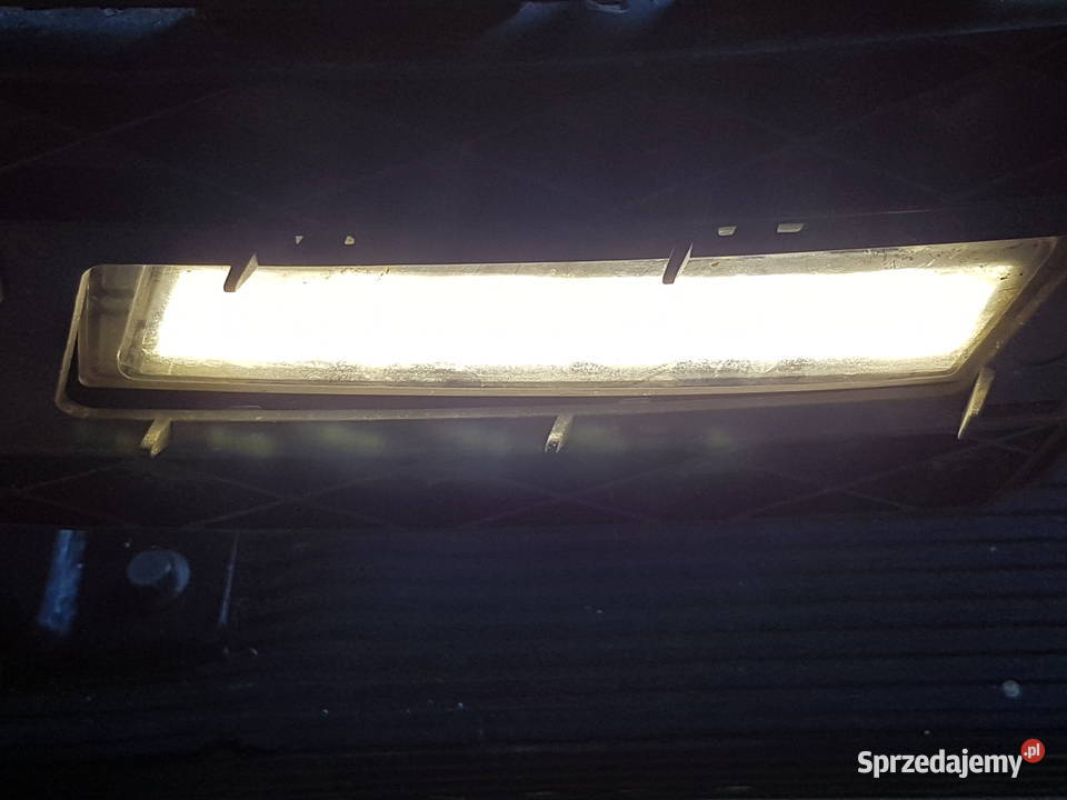 MERCEDES GLK X204 LAMPA LED HALOGEN PRAWY MAGNA Turek