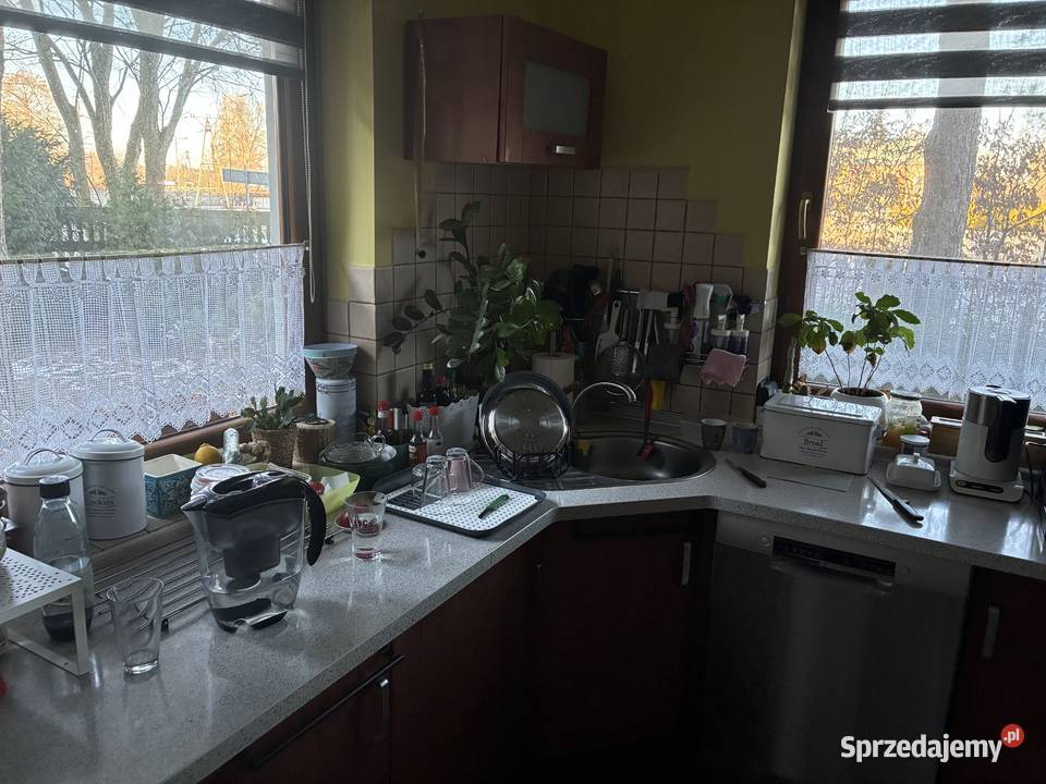 Sprzedam zabudowę kuchni z wyposażeniem Kuchenne Szadek