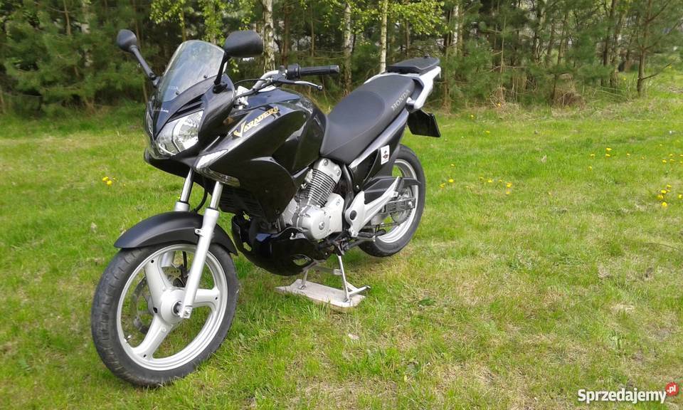 Honda Varadero 125 2007 dodatki Honda Motoryzacja