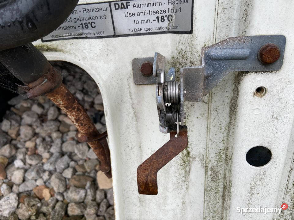 Zamek Maska Atrapa Daf CF 75 85 PrLe Maszewo sprzedam