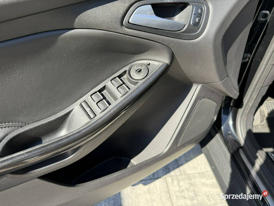 Ford Focus TIANIUM Bezwypadkowy bogato Poznań