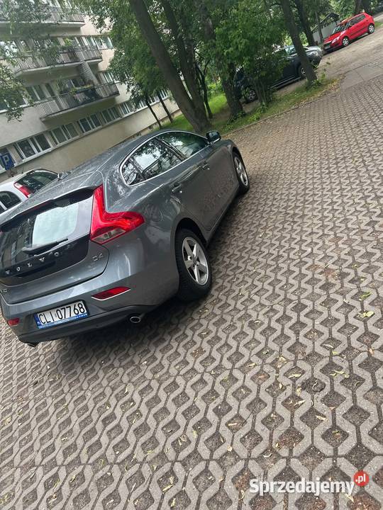 VOLVO V40 II HATCHBACK 20 D4 DRIVEE 190 140KW łódzkie Łódź