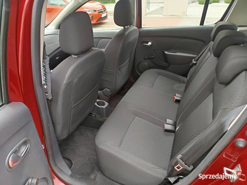 Dacia Sandero Niski przebieg Zarejestrowana nieuszkodzony Poznań