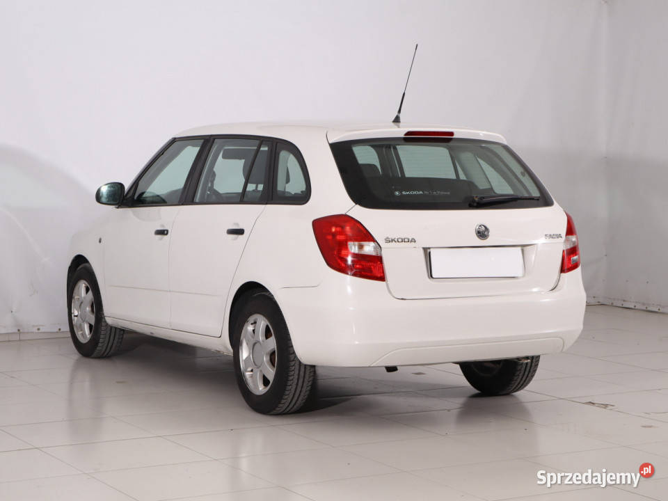 Skoda Fabia 16 TDI klimatyzacja