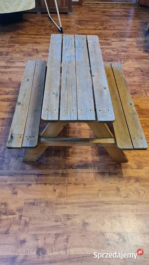 Ława drewniana dzieci z siedziskami niemieckiej Chorzów