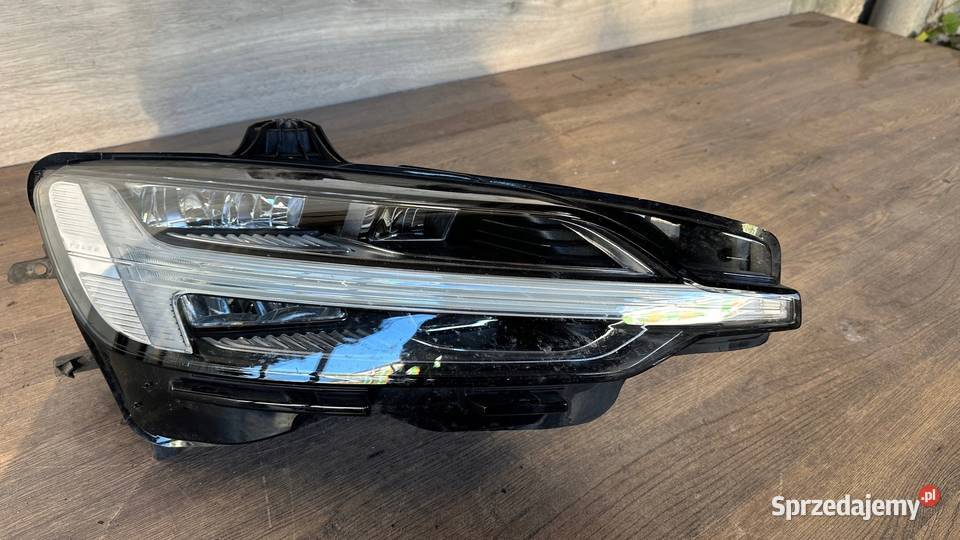 VOLVO S60 V60 18 32365342 MID LED LAMPA PRZEDNIA osobowe Gorzów Wielkopolski sprzedam