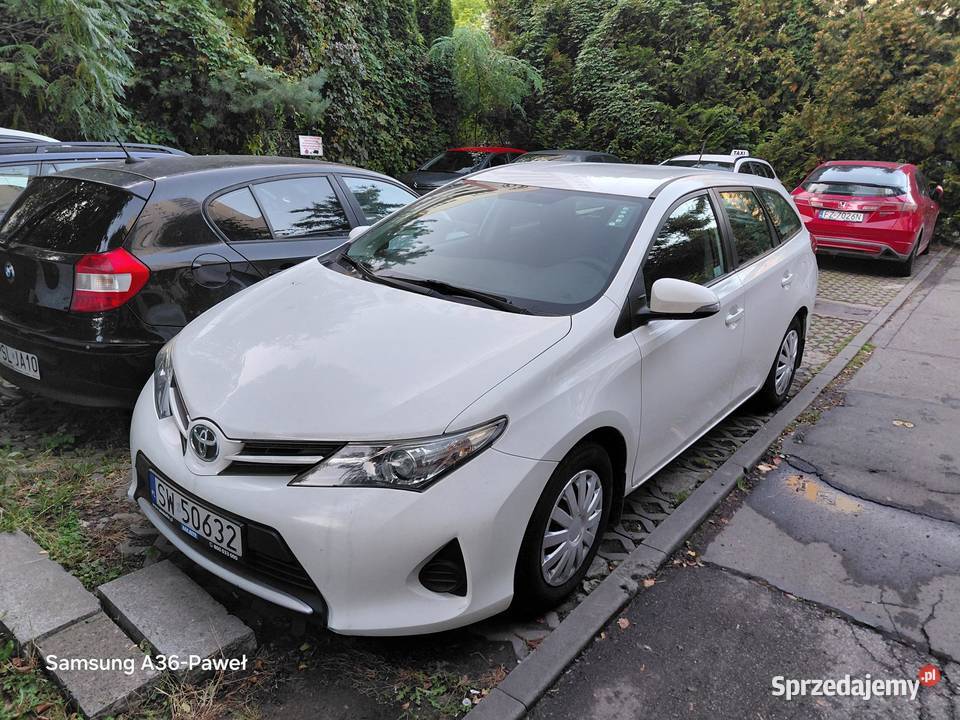 Toyota Auris Kombi 14D do negocjacji Warszawa sprzedam