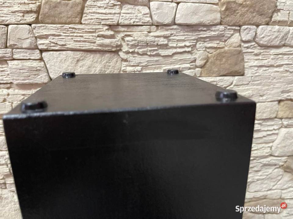 Stojak drewniany na papier toaletowy czarny mat Dębica sprzedam