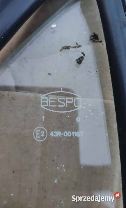 Komplet szyb z uszczelkami Fiat 126p st 1978 Pozostałe łódzkie