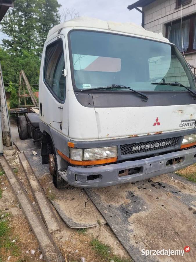 Mitsubishi canter 30 fuso nieuszkodzony świętokrzyskie Czekarzewice Drugie
