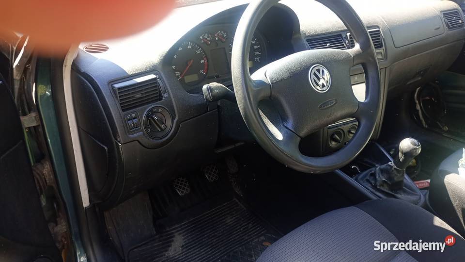 VW Golf IV 2002 14 16V benzyna 5 drzwi ABS pomorskie Starogard Gdański