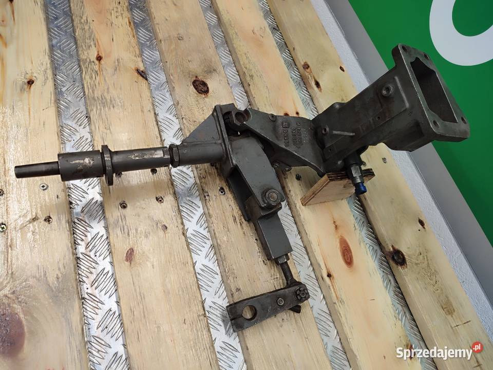 Lewarek Biegów Fendt 824 ZF 2094004010 wielkopolskie Wilkowo sprzedam