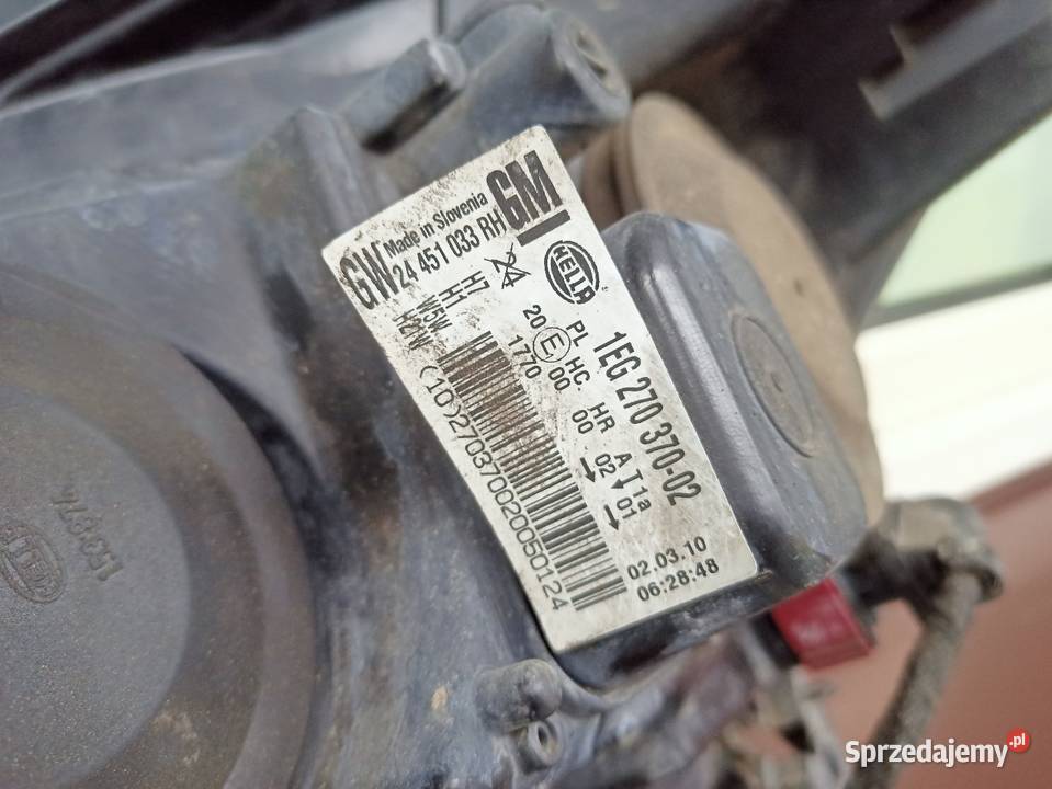 Opel Astra H lampa przednia prawa reflektor Sieradz