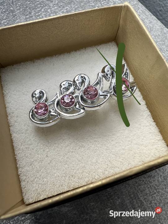 Kolczyki srebrne z różowym diamentem Jasło sprzedam