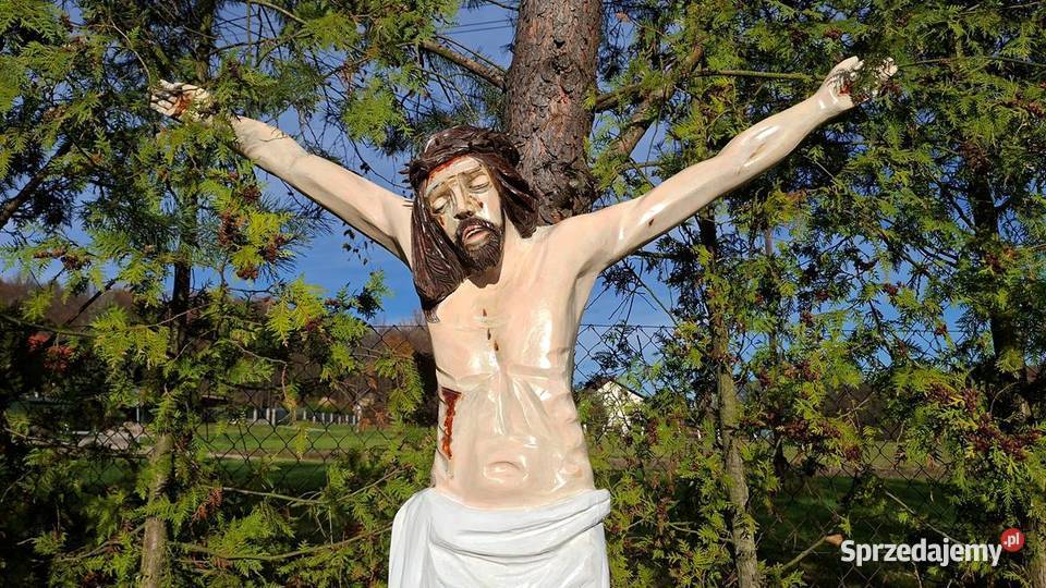 Duża rzeźba Jezusa Chrystusa Ukrzyżowanego małopolskie Kalwaria Zebrzydowska