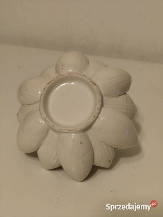 Ceramiczny Świecznik Lotos Lilia Wodna Kremowy Świeczniki łódzkie Poddębice