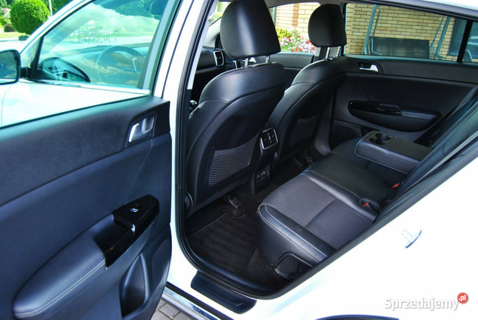 Kia Sportage 4x4 LIFT Rej Navi Lane Assist Sportage Samochody osobowe sprzedam
