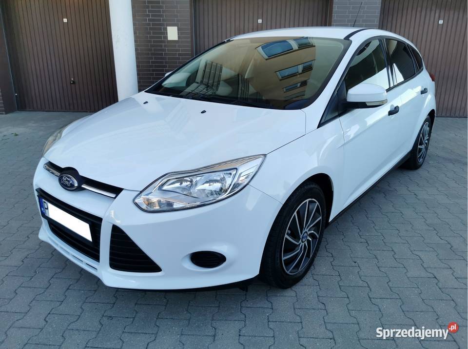 FORD FOCUS 2013r BEZWYPADKOWY GARAŻOWANY 10 100KM