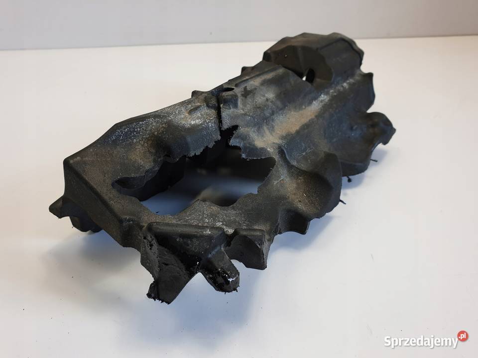 Mercedes W205 30 V6 PIANKA osłona A2762261685 osobowe lubelskie Chełm sprzedam