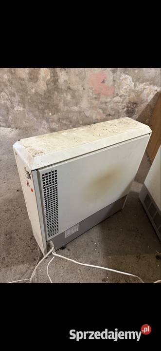 Grzejnik akumulacyjny Jelcz-Laskowice