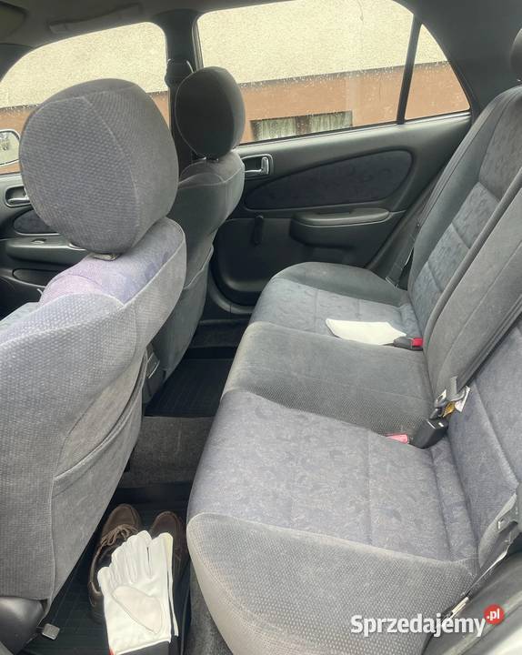 Sprzedam zadbana Toyotę Corolle z 2000 rz Osieczna