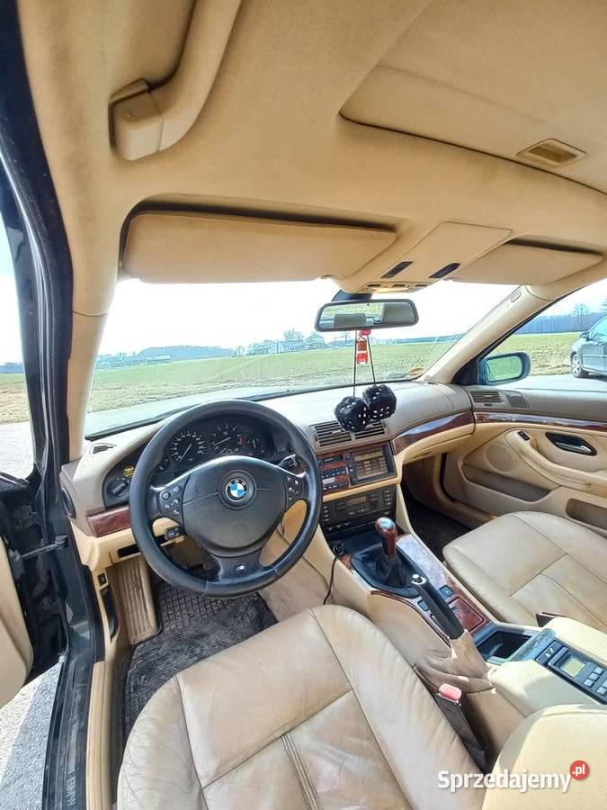 BMW E39 528i blpg 2000r sprawny dobrze manualna Żyrzyn