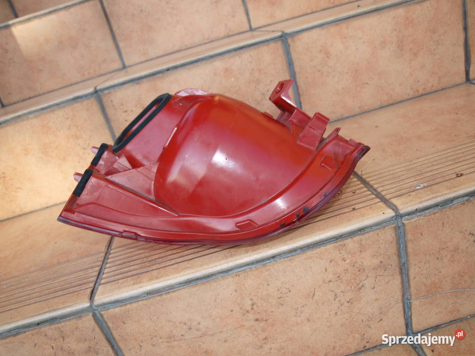 VW Passat B6 Kombi lampa prawa tył Led 2005 osobowe Oświetlenie Kalisz