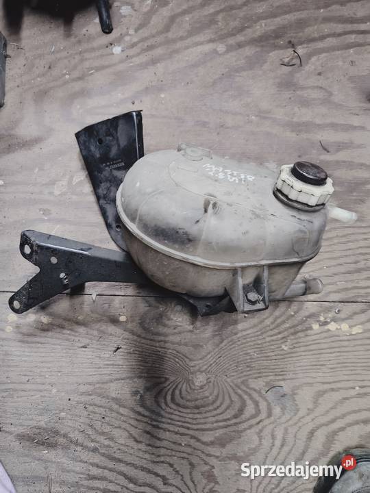 Zbiorniczek wyrównawczy Renault master mazowieckie Łagów sprzedam