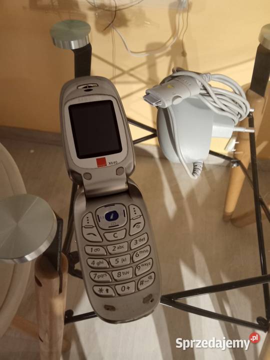 Sprzedam Telefon Kolekcjonerski Samsung SGHX640 kujawsko-pomorskie Golub-Dobrzyń sprzedam