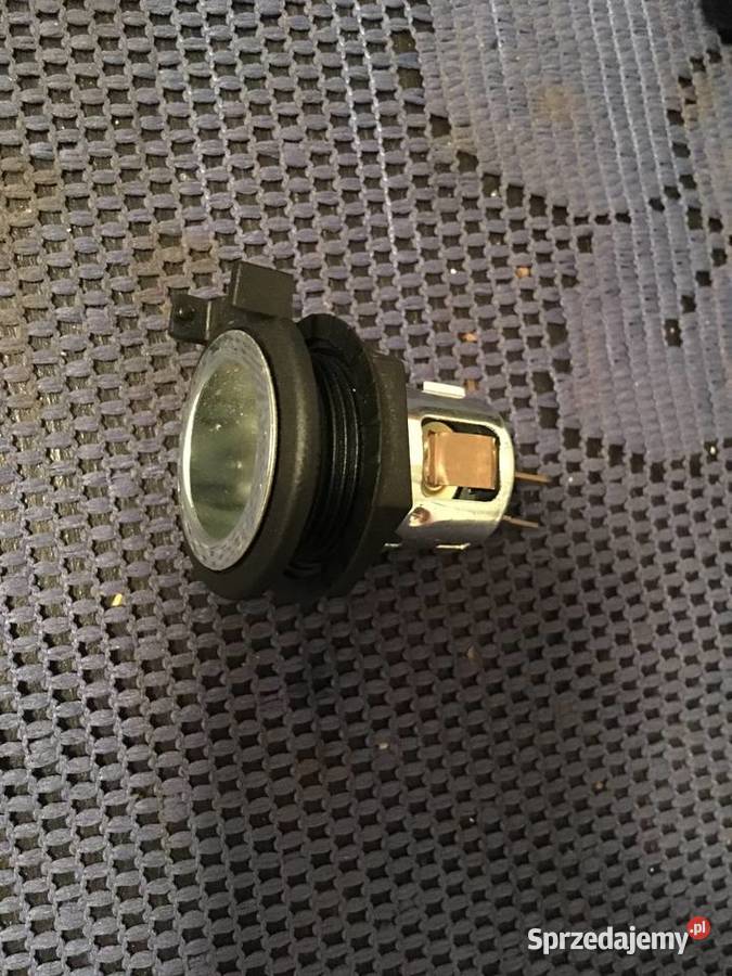 GNIAZDO ZAPALNICZKI 12V 8E0919309 AUDI a4 a5 Pozostałe