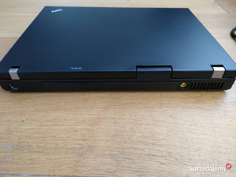 Laptop IBMLenovo R61 4GB RAM 120HDD