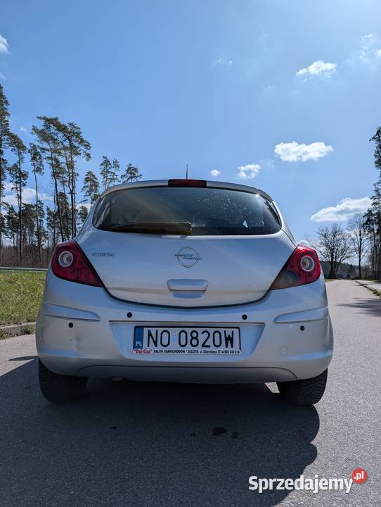 Opel Corsa D 10 2007 Benzyna Tempomat Czujniki 1000cm3 Corsa Olsztyn sprzedam