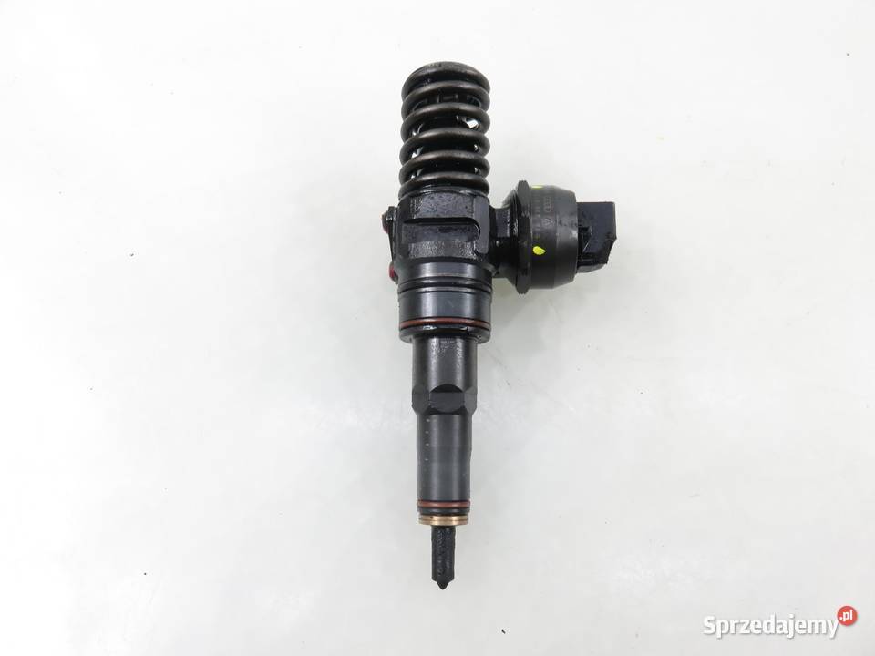 POMPOWTRYSKIWACZ VW GOLF IV 19 TDI 038130073AJ sprzedam