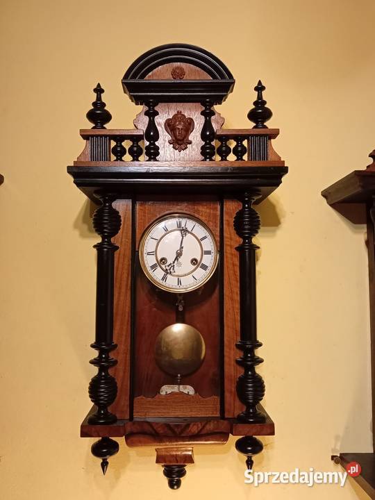 Stary zegar wiszący z sygnaturą Junghansa warmińsko-mazurskie Olsztyn