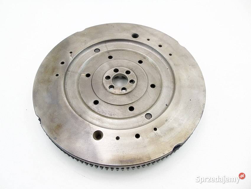 KOŁO ZAMACHOWE FIAT 126P 600 MALUCH FIAT 126A000 osobowe