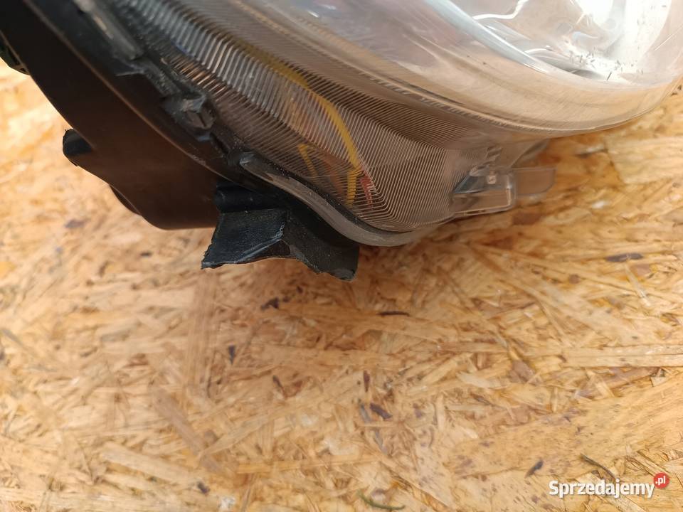 REFLEKTOR LAMPA PRAWA PRZÓD EU XENON FIAT 500 07 Nowy Tomyśl