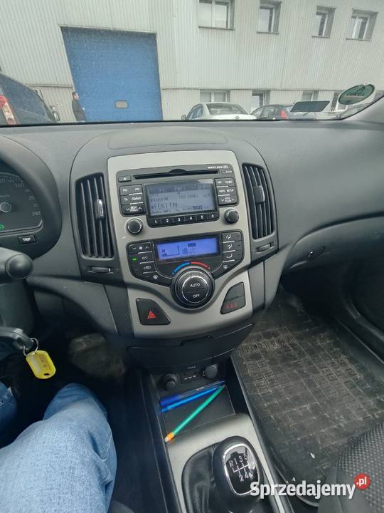 Syndyk sprzeda Hyundai i30 16 2011r mazowieckie Jasieniec sprzedam