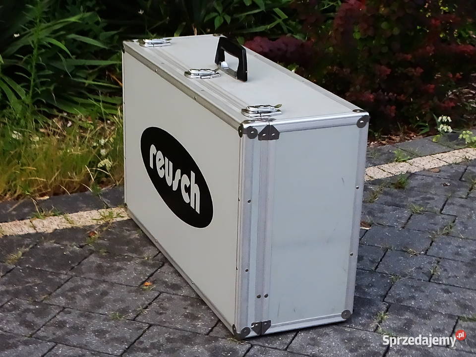 Walizka aluminiowa zamykana na kluczyk Biłgoraj