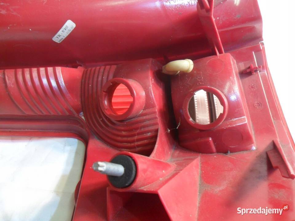 Citroen C4 lampa prawa tylna prawy tył Nowy Tomyśl