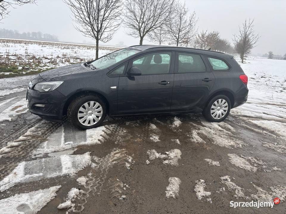 Opel Astra 17 Cdti 130 kombi sprowadzony Astra Dąbcze